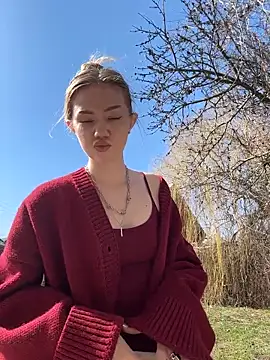 MilaMoone online show from 03.12.26