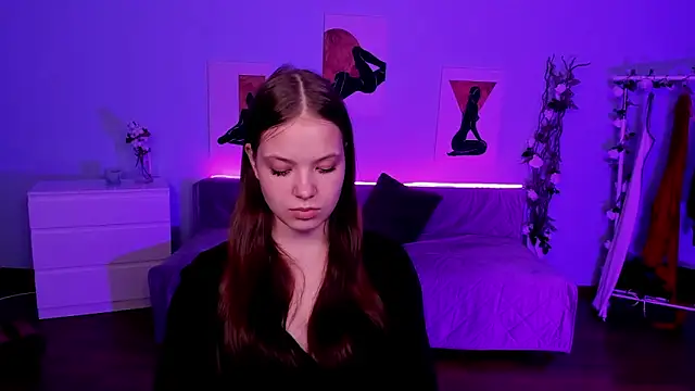 BetsyKiss online show from 05.25.26