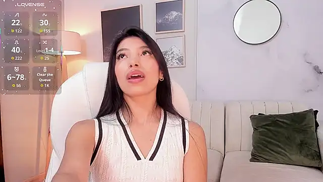 Tiffany Low online show from 01.15.26