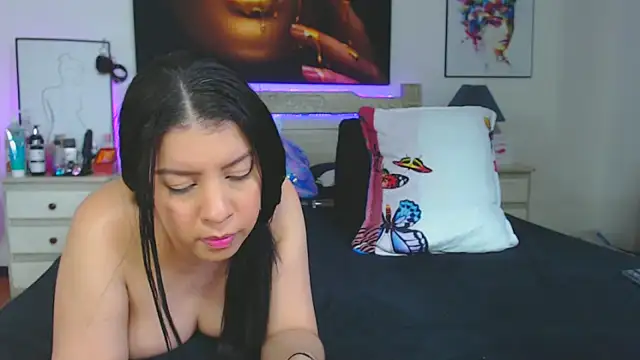 kati jones77 online show from 11.01.25