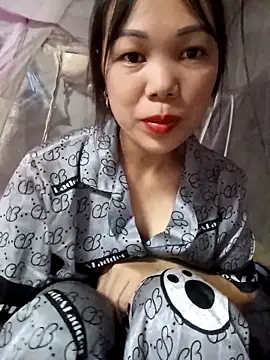 Tary toot online show from 10.17.25