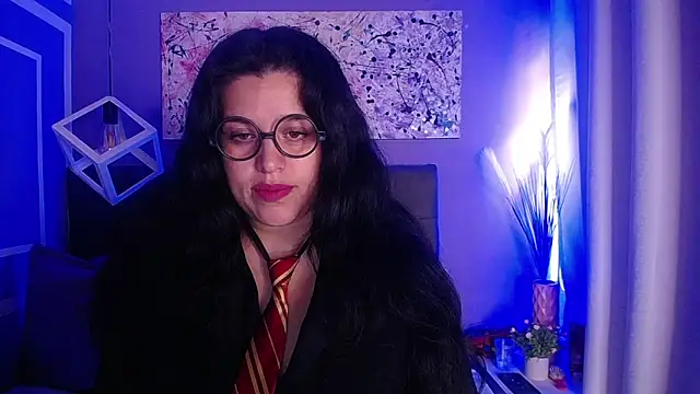Snapshot of Andrea_secret_ chatting on 09.19.25 Andrea secret online show from 09.19.25