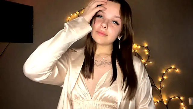 Vickypiki online show from 09.30.25