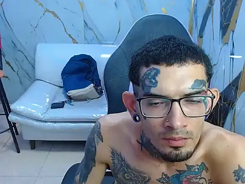 boy tatto777 online show from 05.15.26