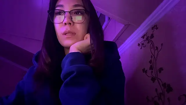 marry dreams online show from 10.17.25