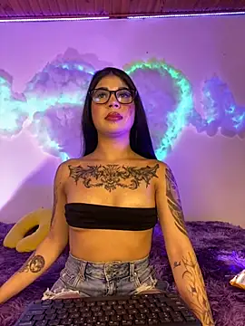 -Dannii- online show from 10.09.25