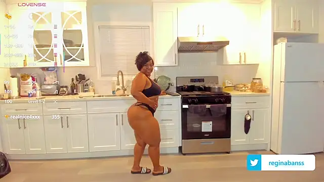 Snapshot of ReginaBans chatting on 12.18.25 ReginaBans online show from 12.18.25