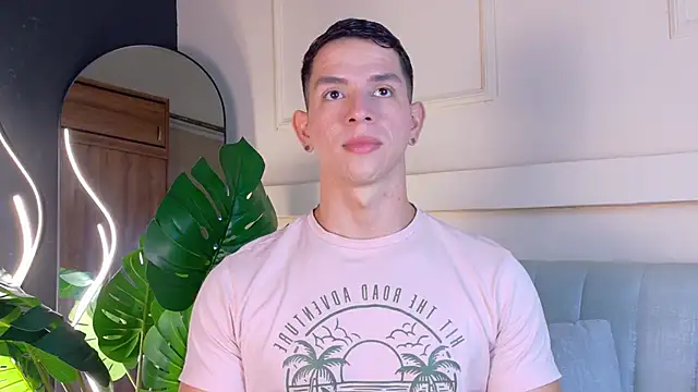 Snapshot of ZaneDawson chatting on 02.24.26 ZaneDawson online show from 02.24.26