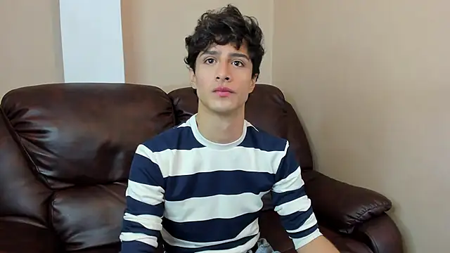 Xam Collen online show from 12.20.25