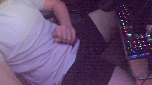 xderox318 online show from 12.02.25