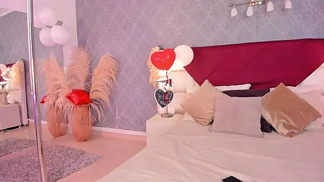 Snapshot of Celeste_Amber chatting on 02.15.26 Celeste Amber online show from 02.15.26