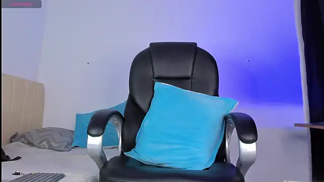 denis munera online show from 10.20.25