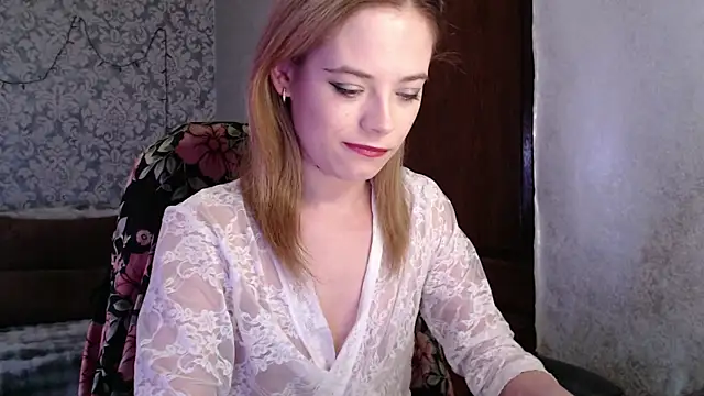 Snapshot of Kate__Loves chatting on 07.08.26 Kate Loves online show from 07.08.26