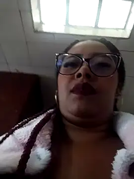 Ebony-Goddess19 online show from 11.11.25