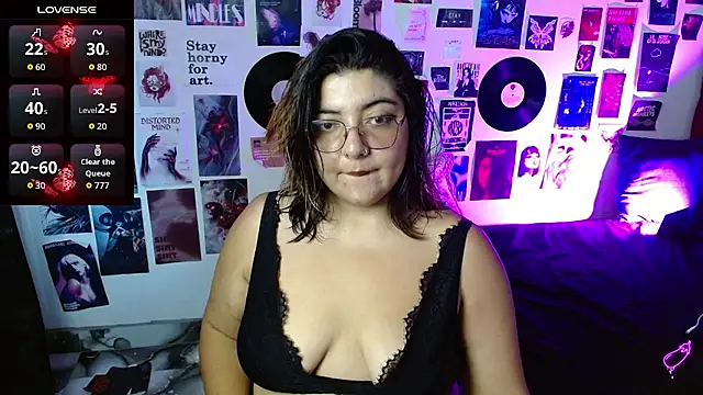 Roxy f w online show from 04.10.26