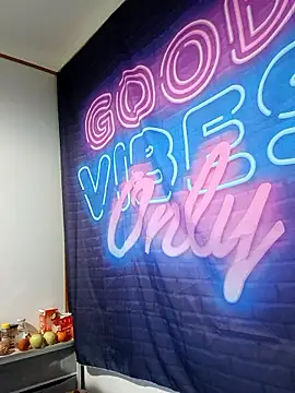 Snapshot of Mikaaa97 chatting on 01.11.26 Mikaaa97 online show from 01.11.26