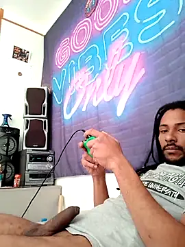 Mikaaa97 online show from 04.10.26