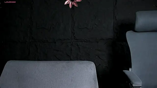 AriadnaRuiz online show from 10.10.25