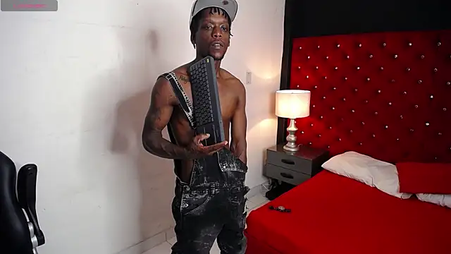 SkylerBigxxx online show from 10.04.25