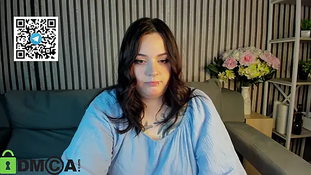 Mia R0ss online show from 10.19.25