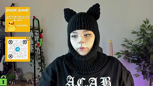 Snapshot of Mia_R0ss chatting on 01.17.26 Mia R0ss online show from 01.17.26