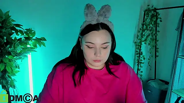 Snapshot of Mia_R0ss chatting on 02.17.26 Mia R0ss online show from 02.17.26