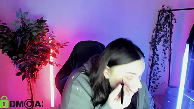 Snapshot of Mia_R0ss chatting on 02.20.26 Mia R0ss online show from 02.20.26