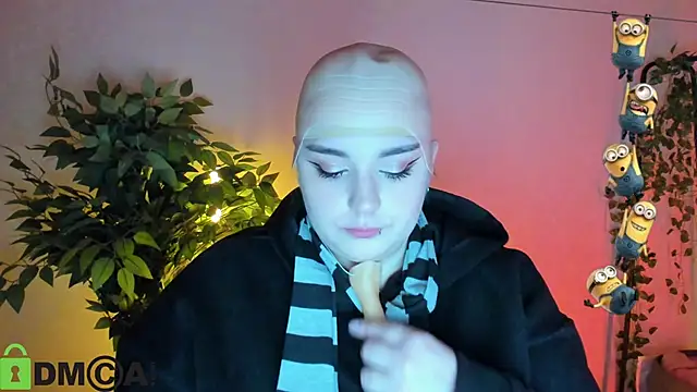 Snapshot of Mia_R0ss chatting on 02.25.26 Mia R0ss online show from 02.25.26