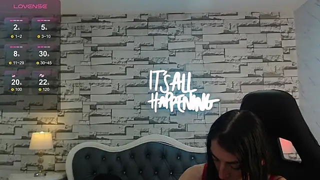 Maily a  online show from 10.16.25