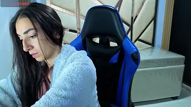 Maily a  online show from 02.18.26