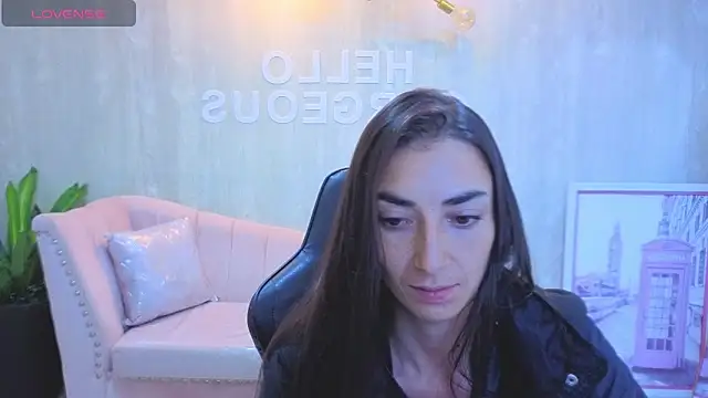 Maily a  online show from 04.15.26