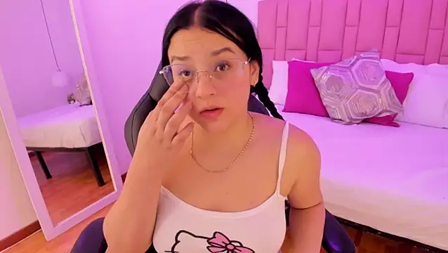 Amy Ferreira online show from 01.11.26