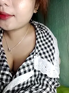 Snapshot of Linksys_nicee chatting on 10.26.25 Linksys nicee online show from 10.26.25