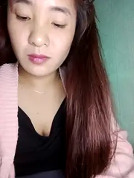 Snapshot of Linksys_nicee chatting on 11.13.25 Linksys nicee online show from 11.13.25