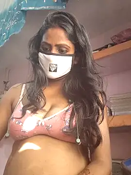 Jasmine Januja online show from 10.11.25