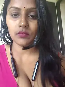 Snapshot of Jasmine_Januja chatting on 01.06.26 Jasmine Januja online show from 01.06.26