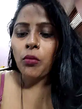Snapshot of Jasmine_Januja chatting on 05.09.26 Jasmine Januja online show from 05.09.26