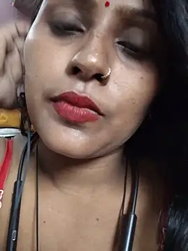 Jasmine Januja online show from 06.12.26