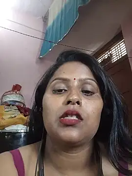 Jasmine Januja online show from 06.17.26