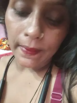 Jasmine Januja online show from 06.20.26