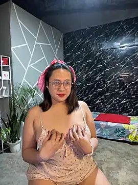 1aquaticangel69 online show from 11.16.25