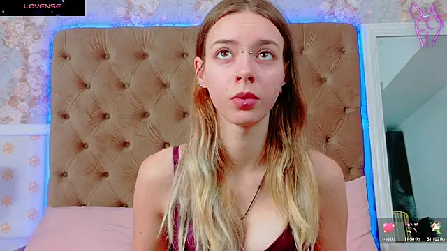 CoraVex online show from 10.24.25