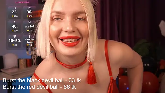 Amelia Wells online show from 10.31.25