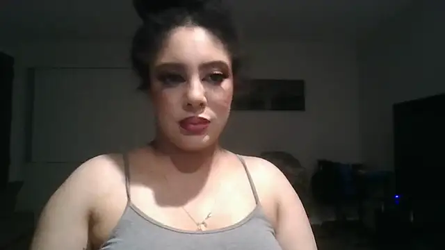 Snapshot of Dallasstar chatting on 09.20.25 Dallasstar online show from 09.20.25