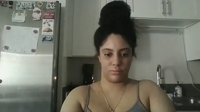 Snapshot of Dallasstar chatting on 10.06.25 Dallasstar online show from 10.06.25