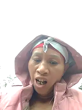 donna-bae online show from 11.03.25