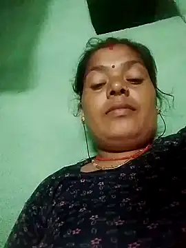 Snapshot of Sona7070 chatting on 09.18.25 Sona7070 online show from 09.18.25