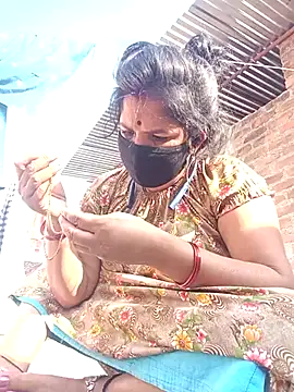 Hott locky online show from 11.28.25