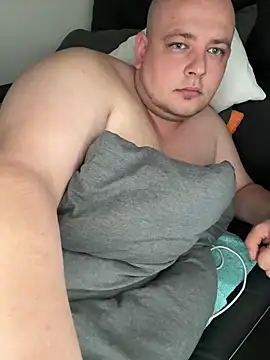 xXLustMolchXx online show from 09.22.25