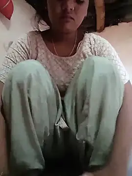 Hot Shredha online show from 09.30.25